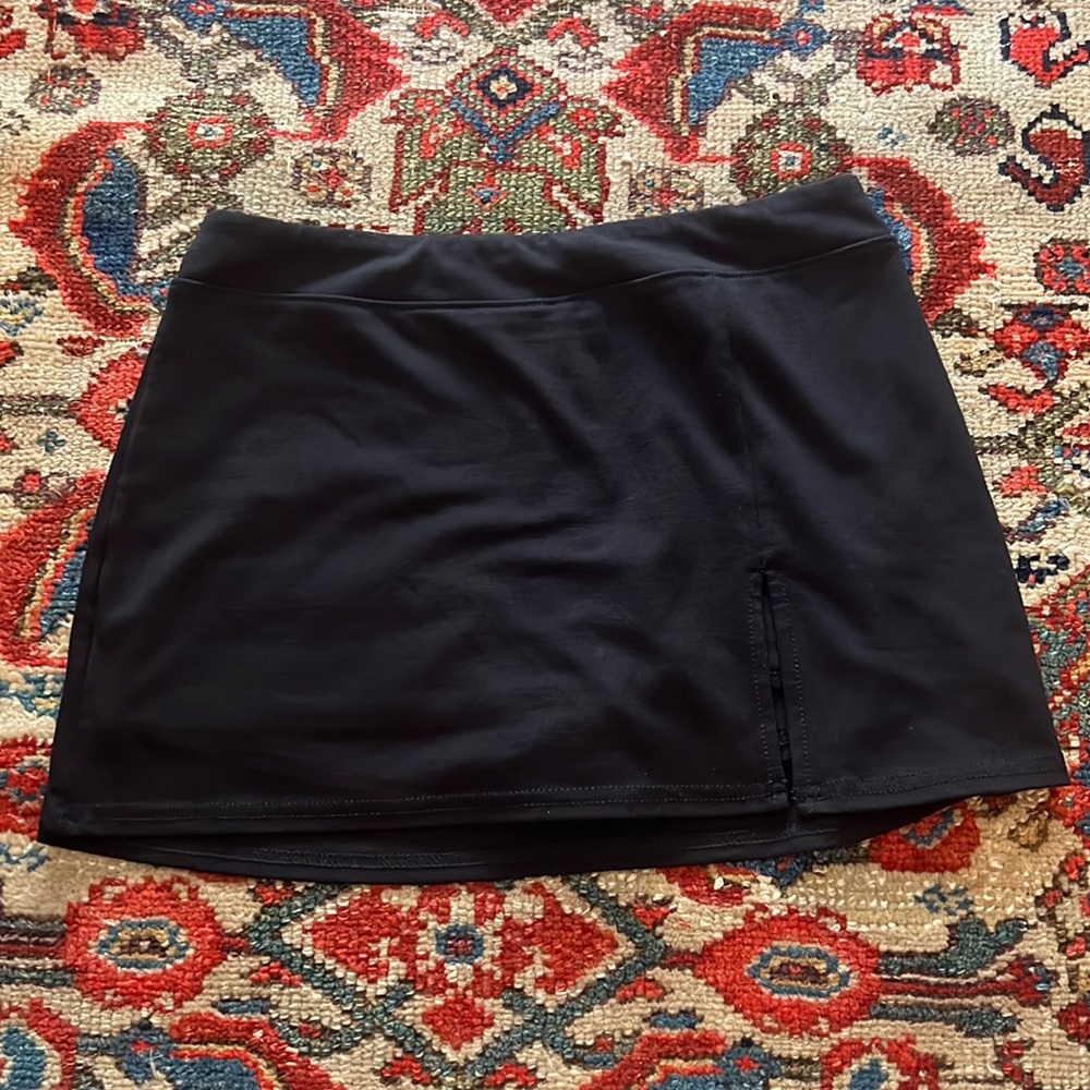 Urban Outfitters Black Low Rise Notched Skort Skirt